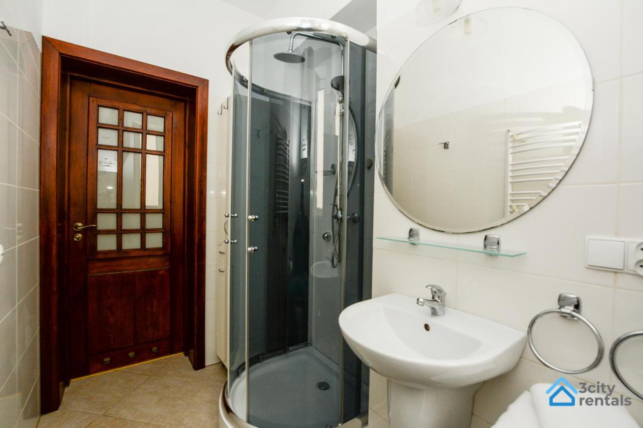 Tradycyjny Apartament 3City W Sopocie Blisko Plazy By Noclegi Renters Sopot Bagian luar foto